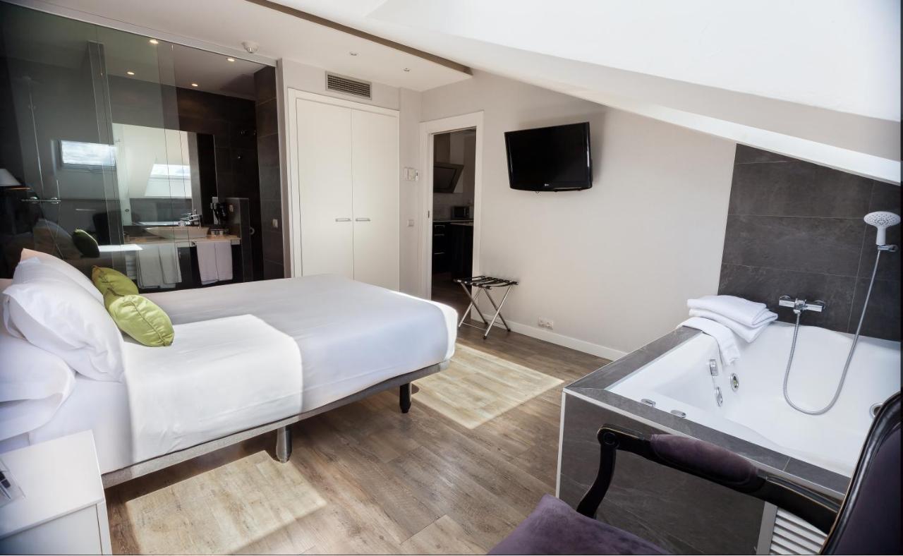 Hotel Andia Orcoyen Buitenkant foto