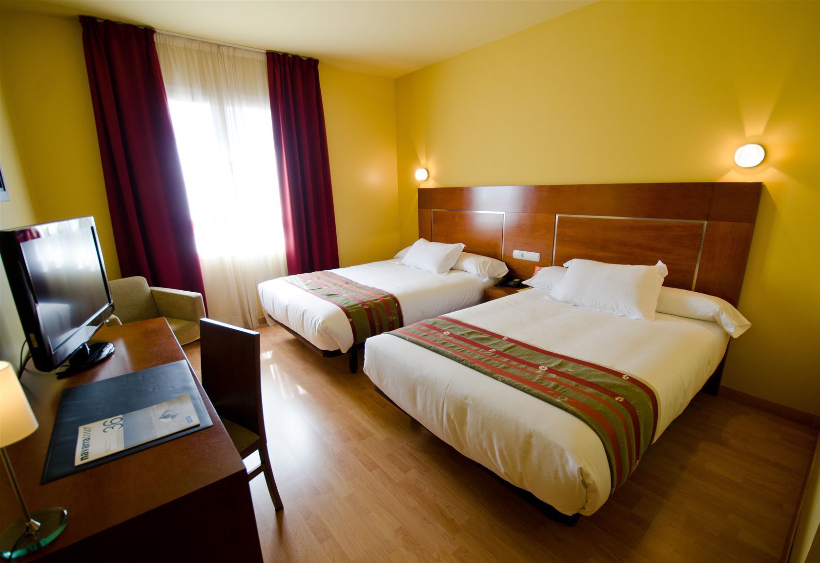 Hotel Andia Orcoyen Buitenkant foto